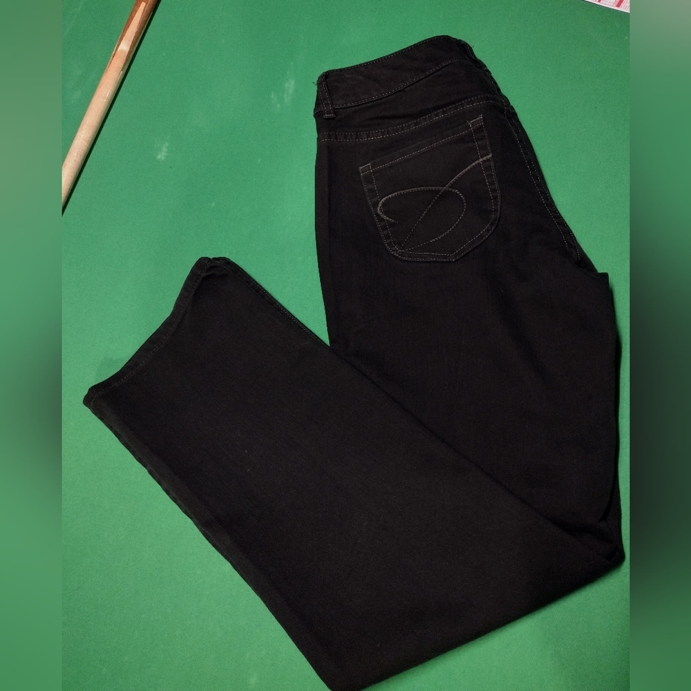 Chico's Platinum Perfect Boot Cut Black 36X30 Excellent Condition